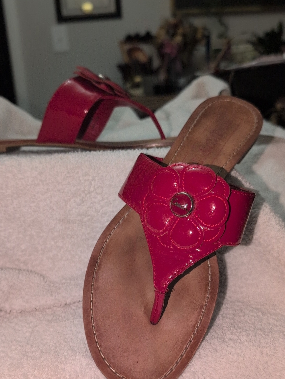 Coach Women's Red Floral Patent Leather Thong Sandals